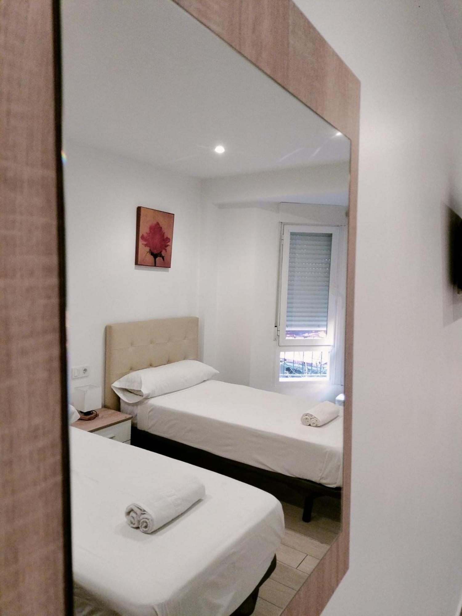Pension Portugal Alicante Exterior photo