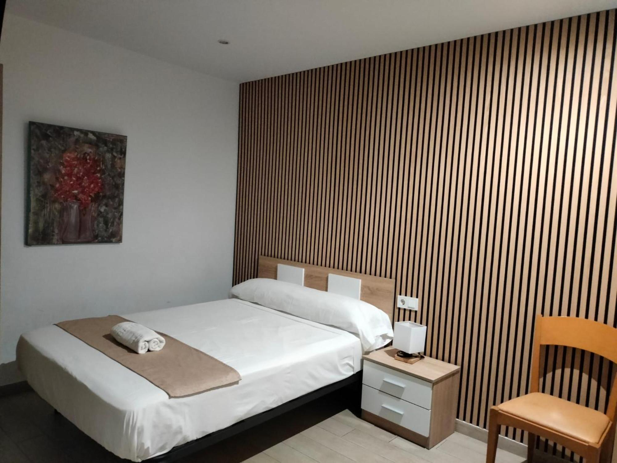Pension Portugal Alicante Exterior photo